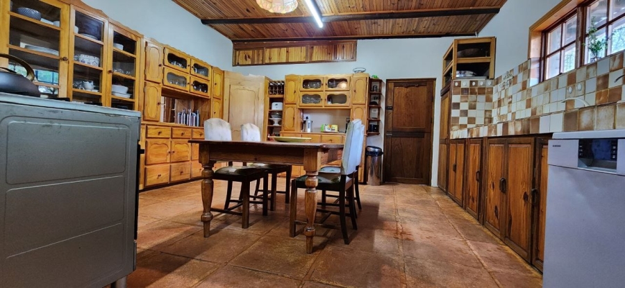 10 Bedroom Property for Sale in Joubertina Eastern Cape
